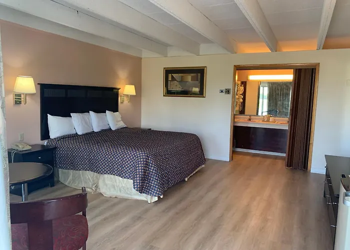Tollway Inn Beloit