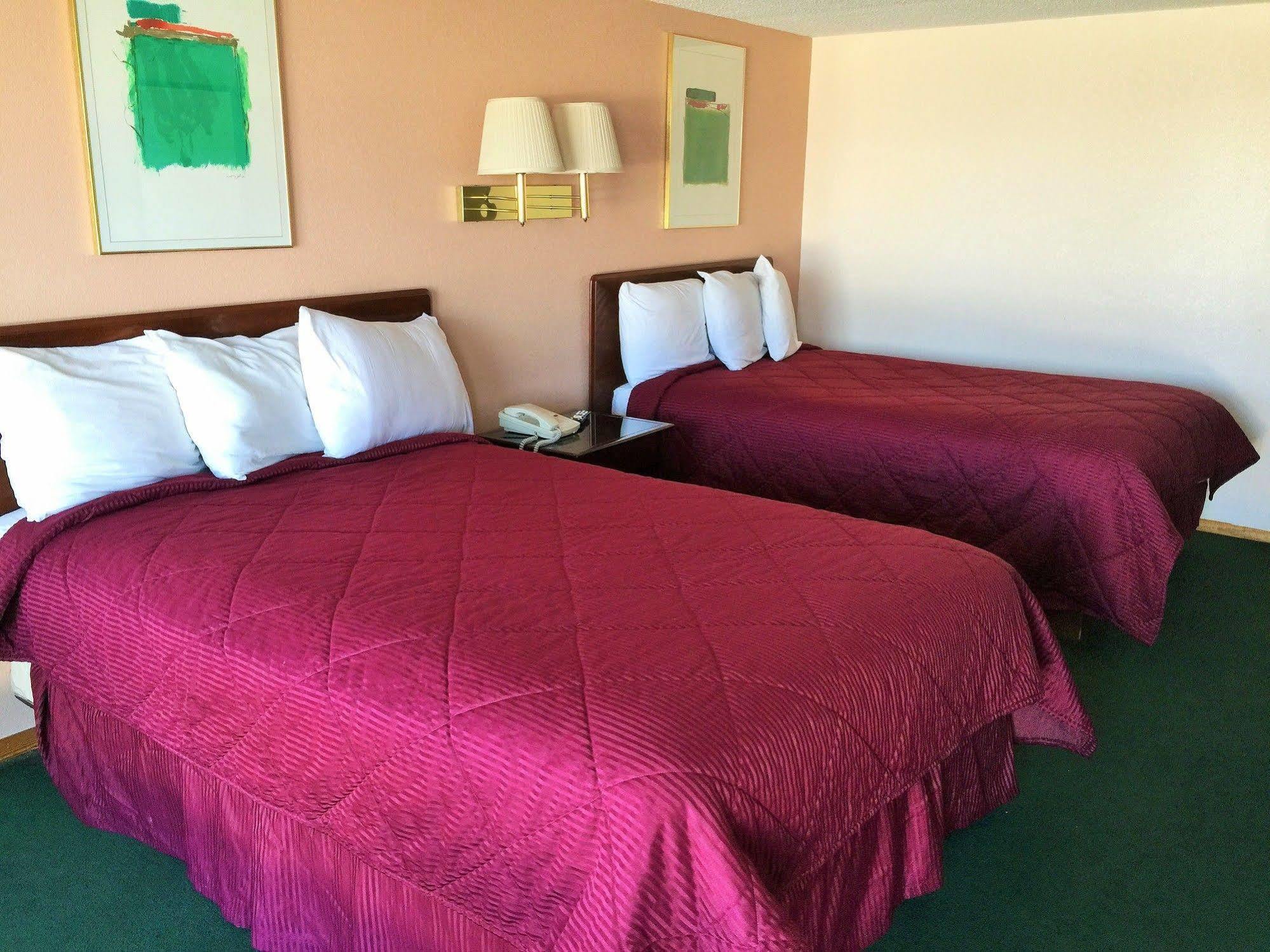 Motel Tollway Beloit *